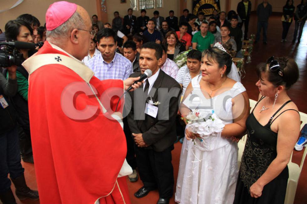 Presos hacen realidad sus historias de amor y se casan en la cárcel (Fotos)