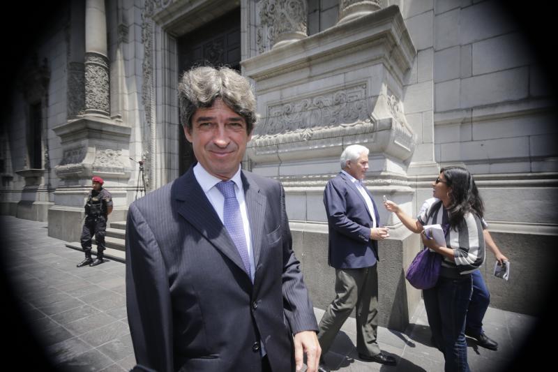 Confiep: "Fritz Du Bois fue un hombre clave en la reforma económica del país" 