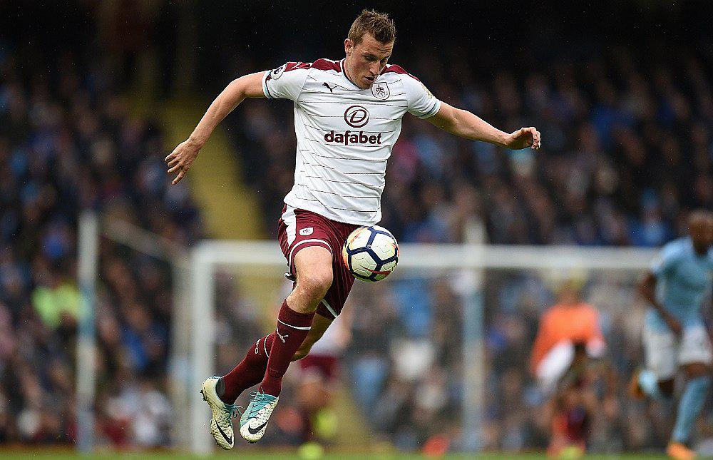 Perú vs Nueva Zelanda: Delantero Chris Wood se lesiona con el Burnley (FOTOS)