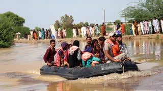 Pakistán evacúa a miles de personas por fuertes lluvias monzónicas