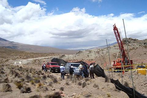 Chile observa proyecto minero Pucamarca
