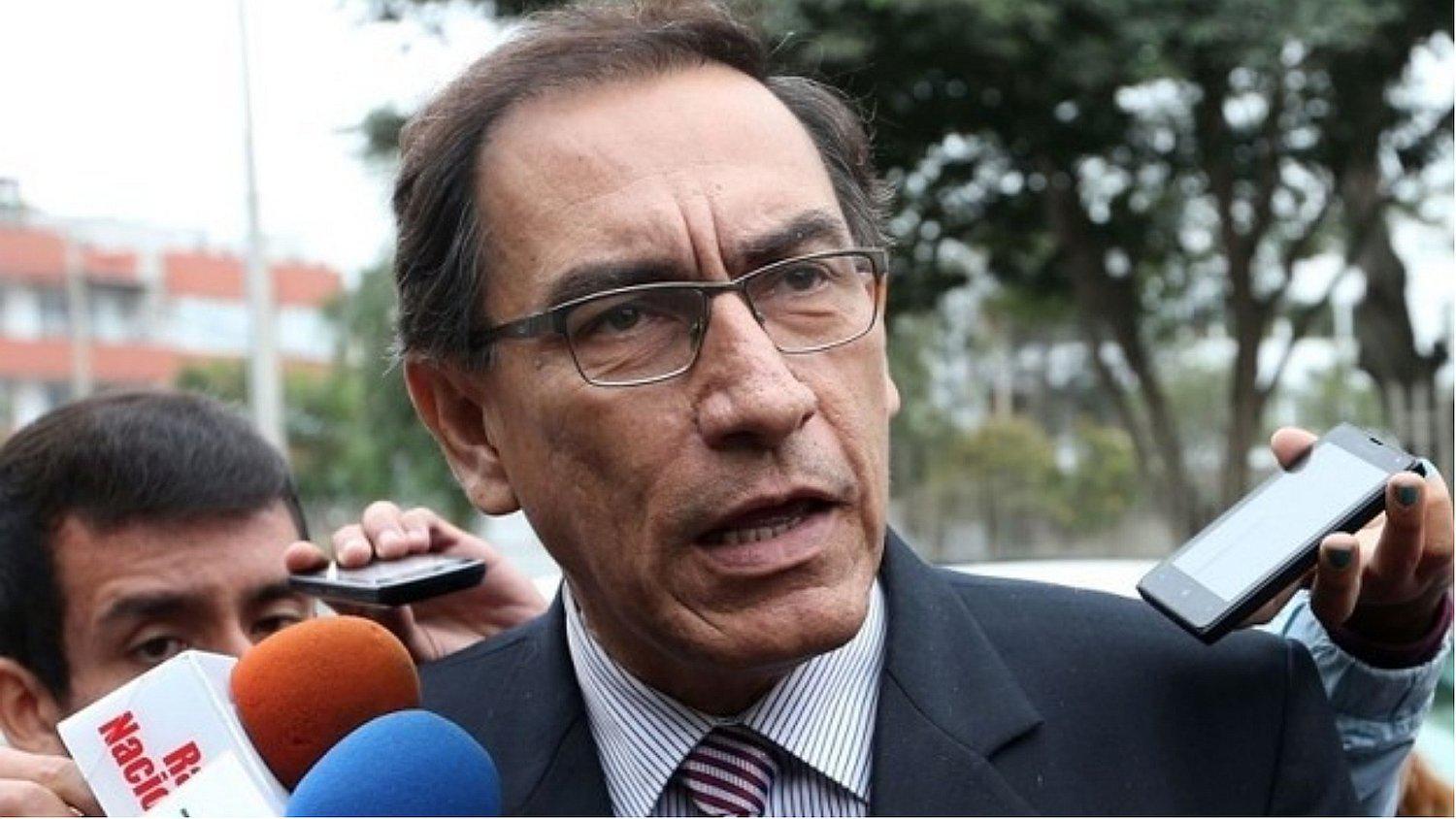 Encuesta GfK: Aprobación de Martín Vizcarra cae al 27 % (FOTOS)