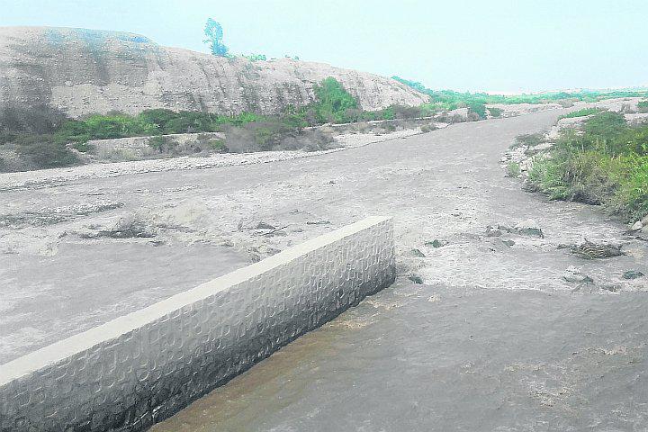 Reconstrucción con Cambios ejecutará trabajos en Humay y Huáncano