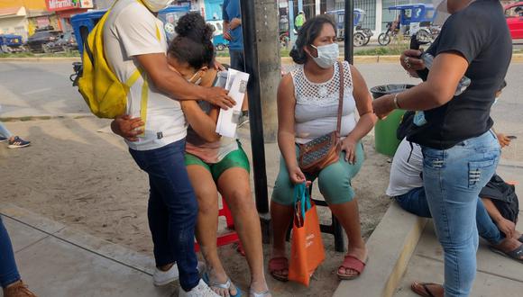 La madre de la menor, que es venezolana, y el padre peruano, exigieron llorando justicia y denunciaron el caso ante la Policía de la jurisdicción.