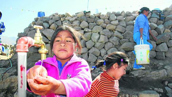 Impulsan obras de saneamiento en Huancavelica