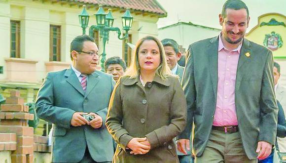 Declaran reo contumaz a Rosario Palacios, esposa del alcalde de Tumbes