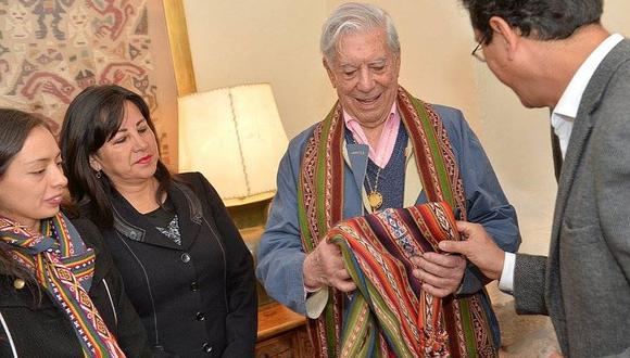 Mario Vargas Llosa explica el origen de sus tres nombres desde el Cusco (VIDEO)