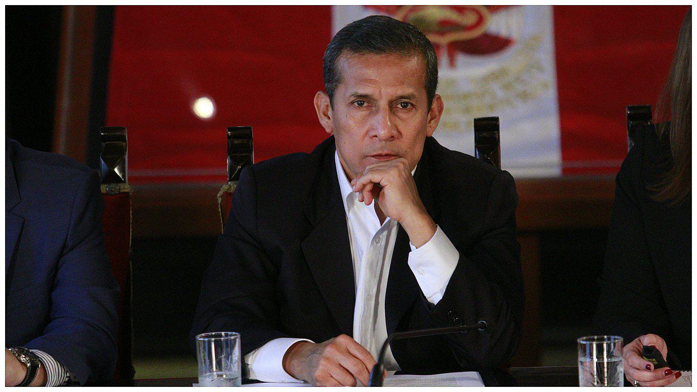 Fiscalía abre investigación a Ollanta Humala por lavado de activos