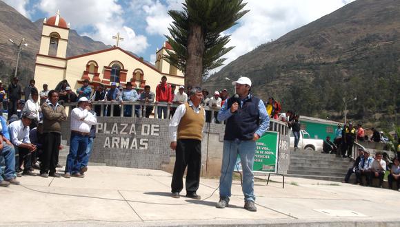 Colcabamba inicia paro cívico indefinido contra empresas 