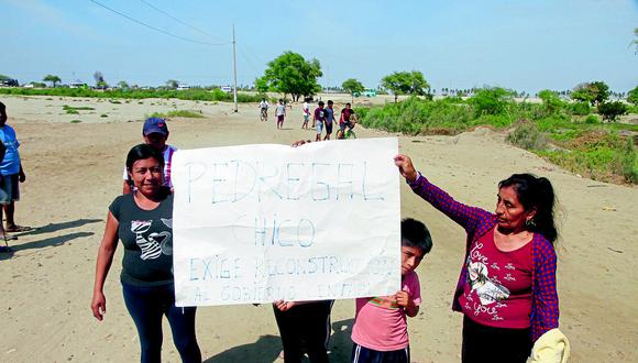 Unos 400 pobladores de Pedregal no han sido incluidos en obra de saneamiento