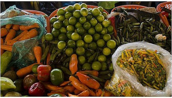 Precios de verduras en mercados afectan a familias