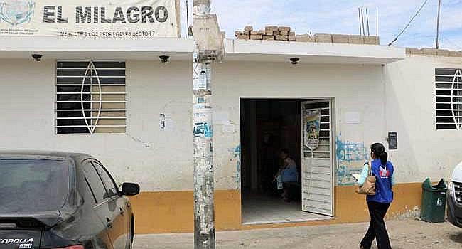 Gobernador inspecciona deficiencias en centro de salud de El Milagro