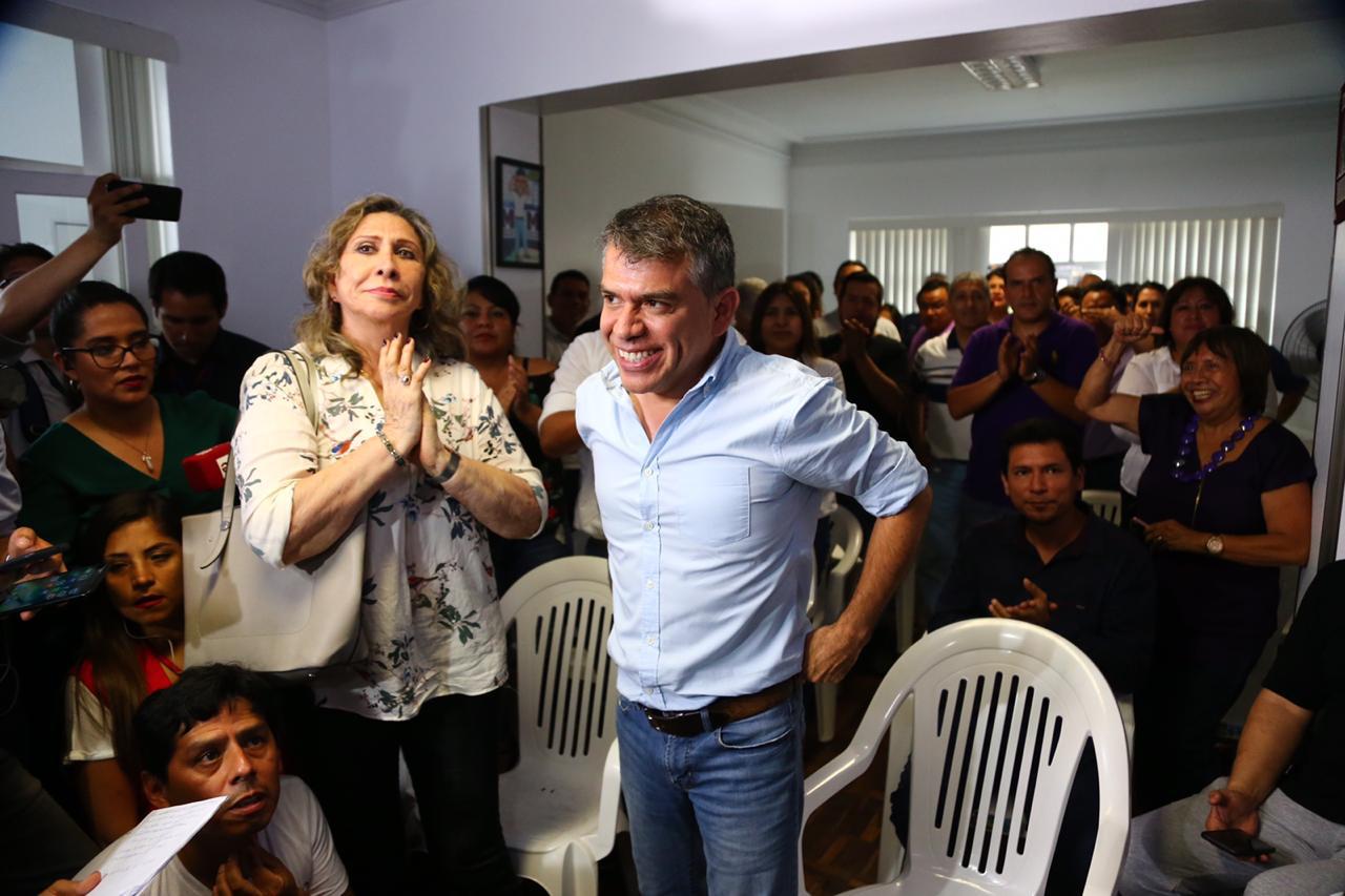 Solís, quien ocupó el número 5 de la lista por esta agrupación, consiguió 44.129 votos según datos de la ONPE al 92.66%. (GEC).