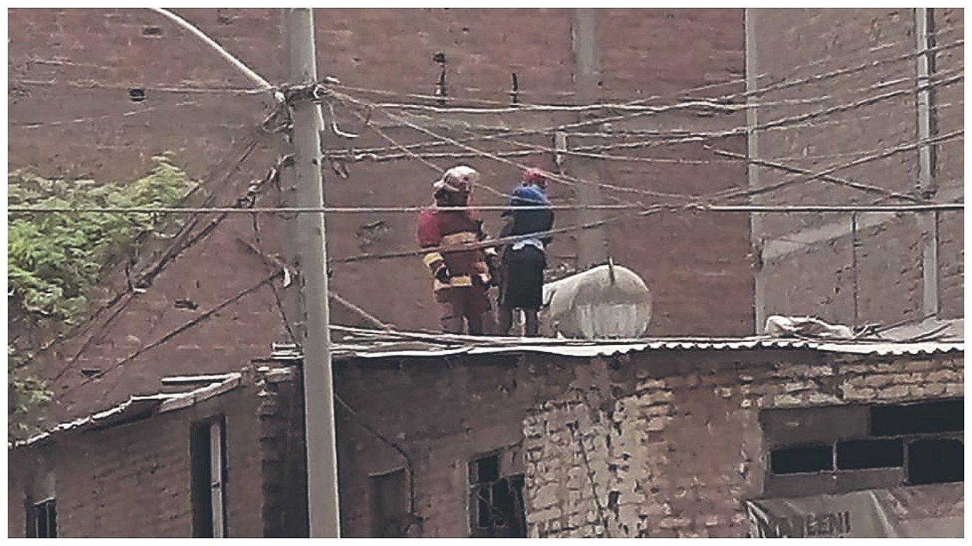 Salvan a menores por fuga de gas 