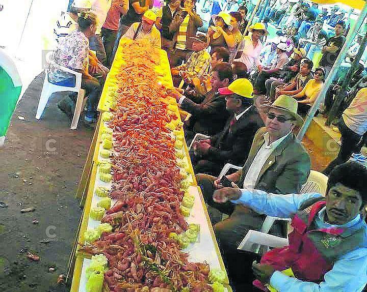 Cinco distritos de Camaná de fiesta por su 73° Aniversario