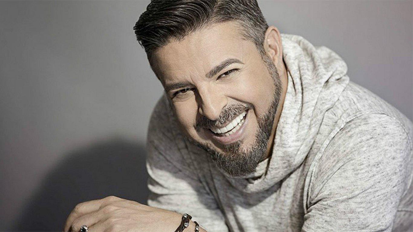 Luis Enrique incursiona en la literatura con libro autobiográfico 