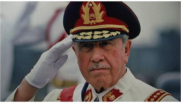 Pinochet: Condenan a exagentes por torturar a presas políticas 