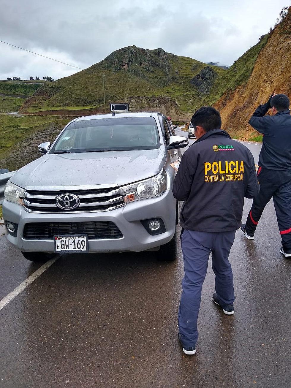 Cae gerente municipal haciendo uso indebido de camioneta 