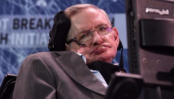 Stephen Hawking: Web de Universidad de Cambridge colpasó por búsqueda de tesis del científico