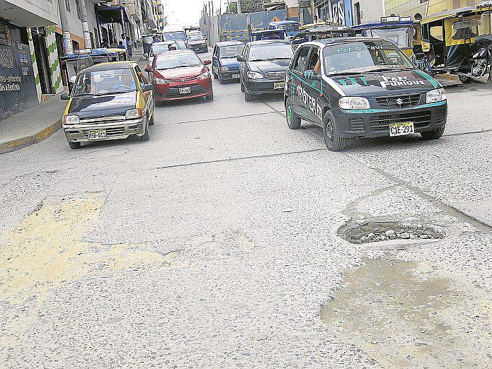 Falta de planificación en el sistema vial de la ciudad afecta a los tumbesinos 