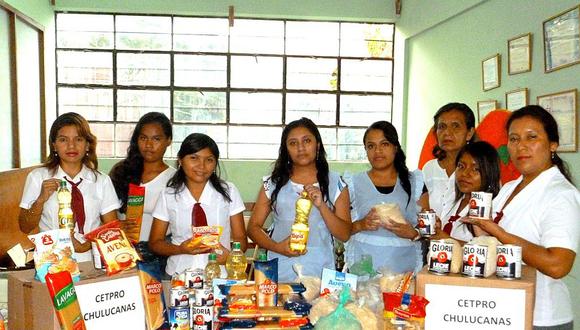 Piura: Comunidad educativa de Chulucanas se solidariza con Ecuador