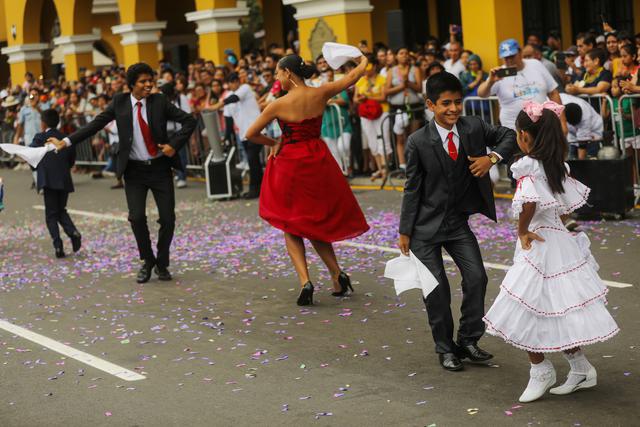 Entre las actividades que pudieron disfrutar los asistentes estuvieron las danzas tradicionales como el vals, festejo, zamacueca, polka, el son de los diablos, entre otras. (Foto: Municipalidad de Lima)