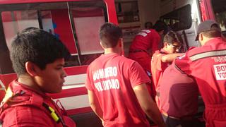 YouTube: Hombre queda herido al ser golpeado por ladrillo que cayó del quinto piso de edificio en Trujillo (VIDEO)