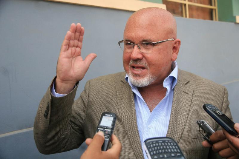 Bruce pide a ministro Mayorga que señale a congresistas implicados en lobbies