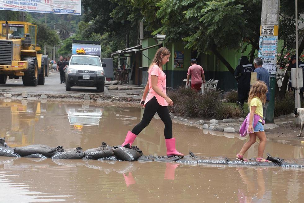 Chosica: Huaico afecta varios kilómetros de la Carretera Central (FOTOS Y VIDEOS)