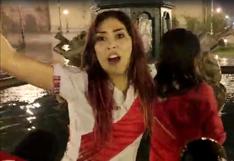 Chapuzón en la pileta de la Plaza Mayor de Cusco por la victoria de Perú ante Paraguay (VIDEO)