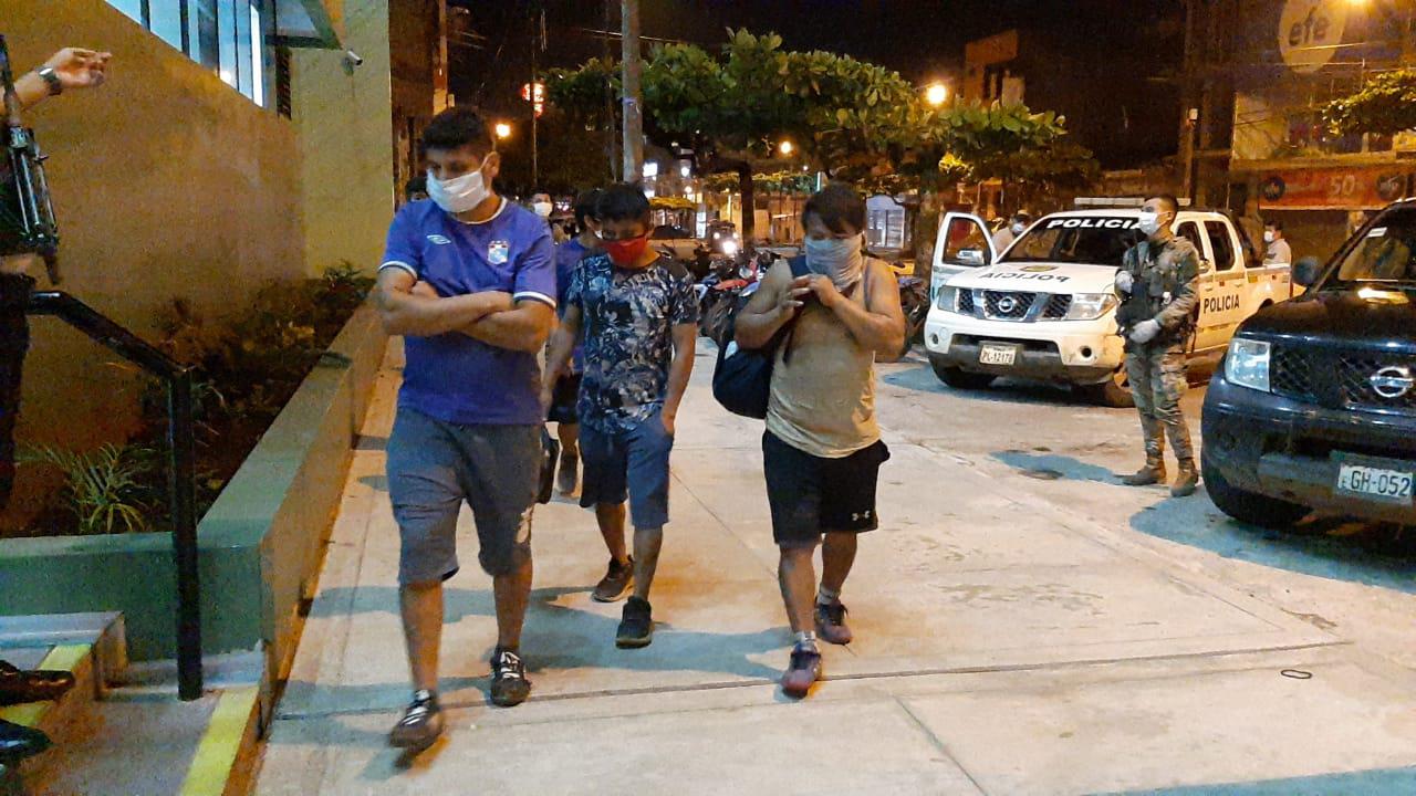 Policía intervino a pastor y a sus feligreses