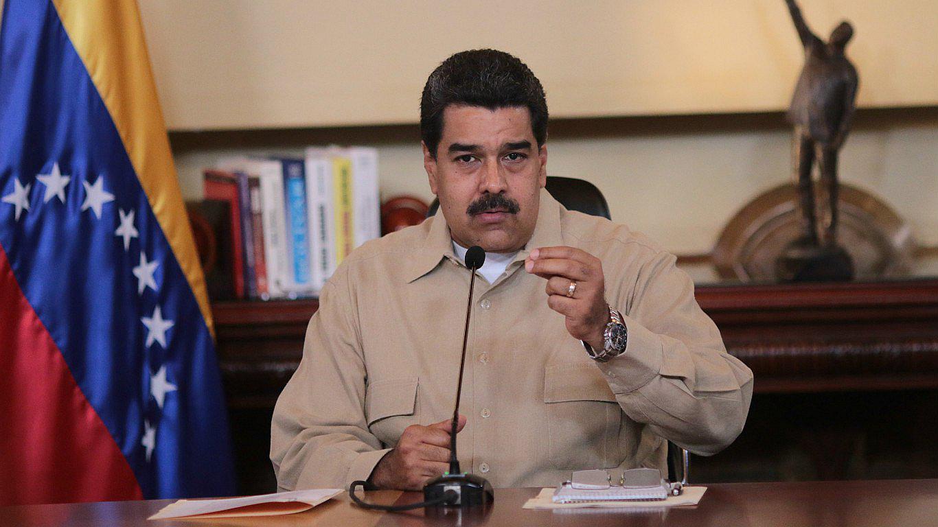 Maduro convoca una Asamblea para nueva constitución en Venezuela