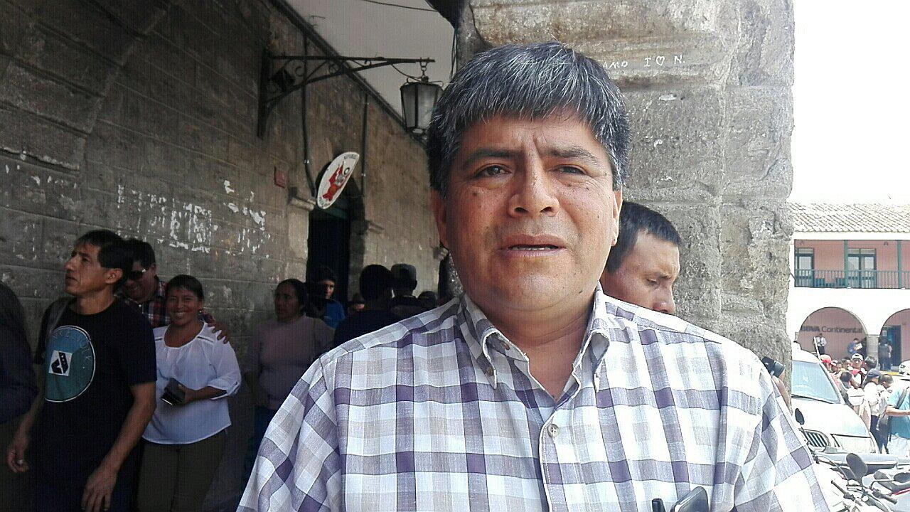 Carlos Rúa deslinda cualquier vínculo electoral con Wilfredo Oscorima