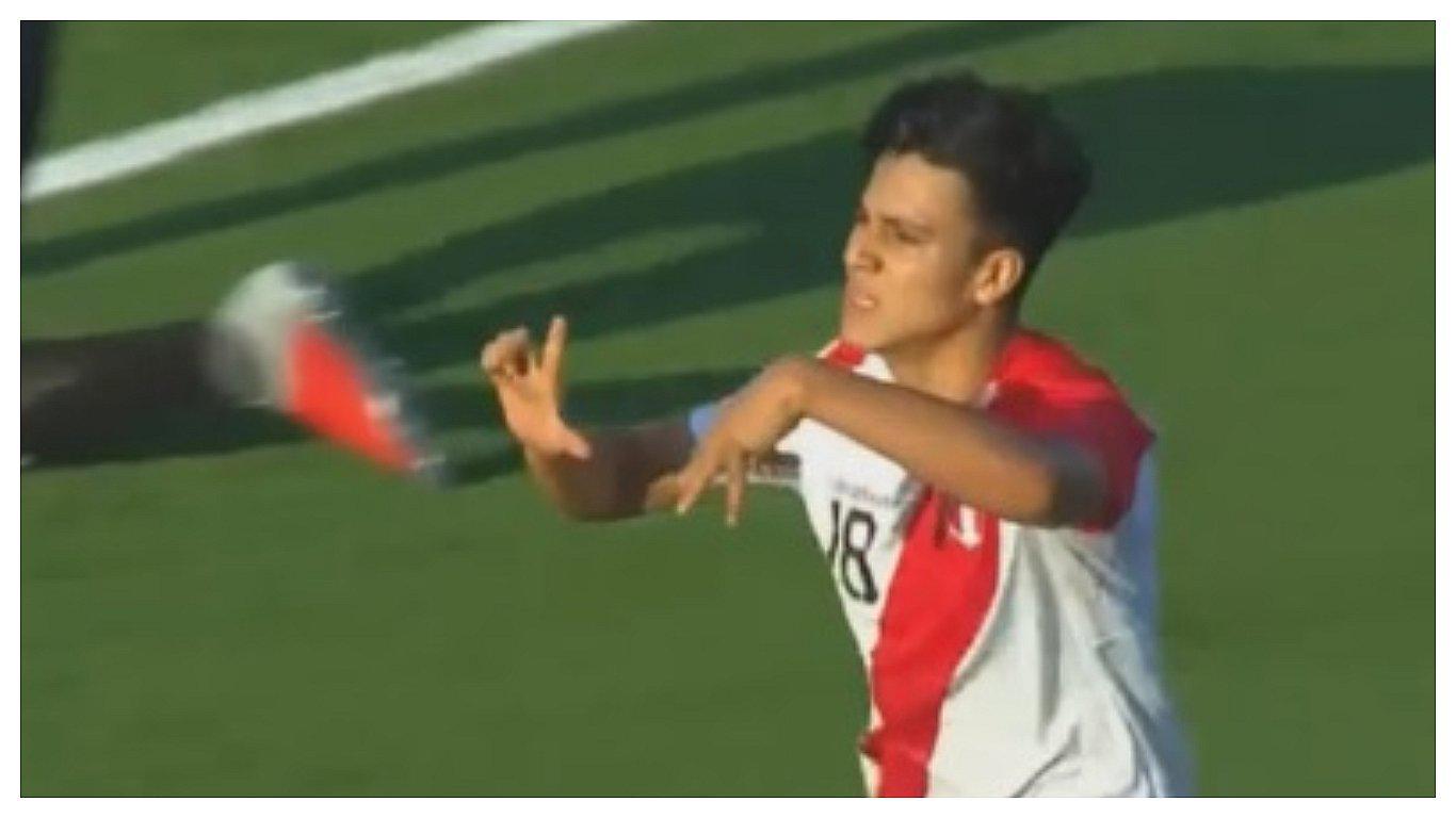 ​Perú vs Uruguay: Óscar Pinto igualó el marcador a través de un tiro penal (VIDEO)