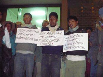 Asesinos se salvan de ser linchados