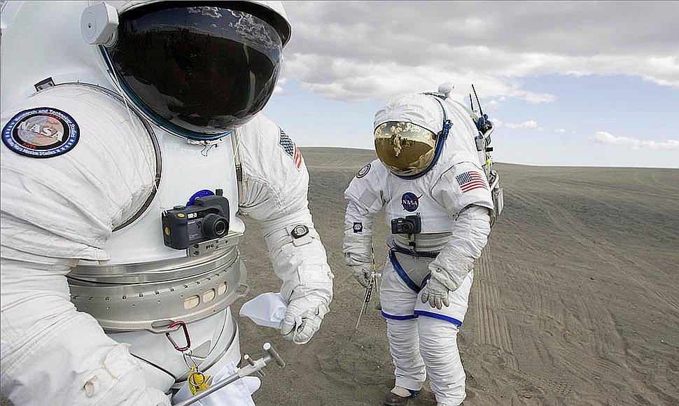 NASA presionada por retraso y alto costo de nuevos trajes espaciales