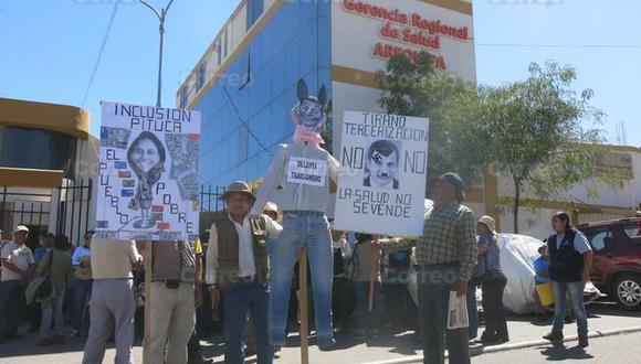 Arequipa: Médicos del IREN SUR protestan por déficit de personal 