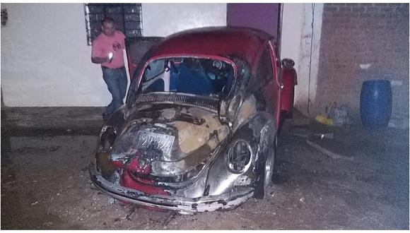 Extorsionadores queman vehículo en distrito de Laredo