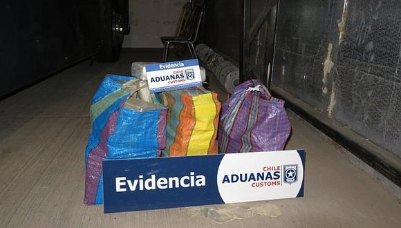Dos peruanos caen con 52 kilos de droga en Arica