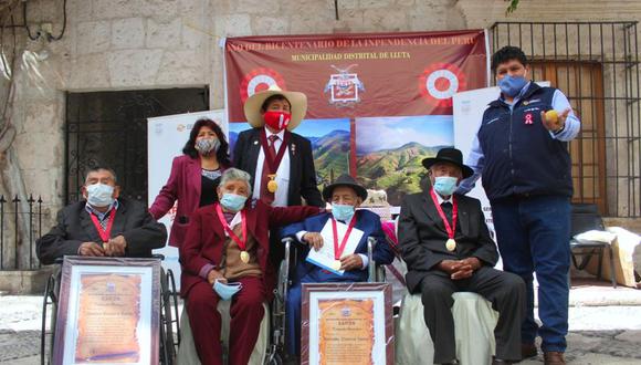 Pobladores de Lluta llegaron a Arequipa para recibir la distinción. (Foto: Difusión)