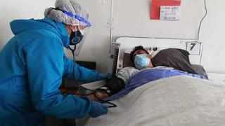 Menores y adultos jóvenes desbordan sala UCI COVID-19 del Hospital Regional de Cusco