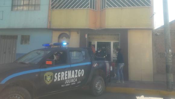Los serenos llegaron al lugar y auxiliaron al herido hasta el servicio de emergencia del hospital Carlos Monge Medrano. (Foto: Difusión)