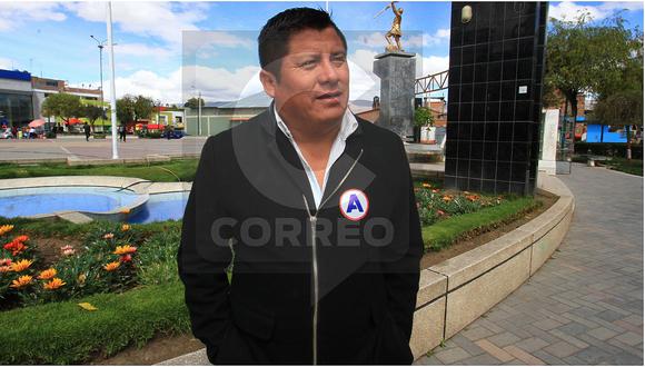 Cantante “Clavito”se lanza como candidato a consejero regional por Huancayo 