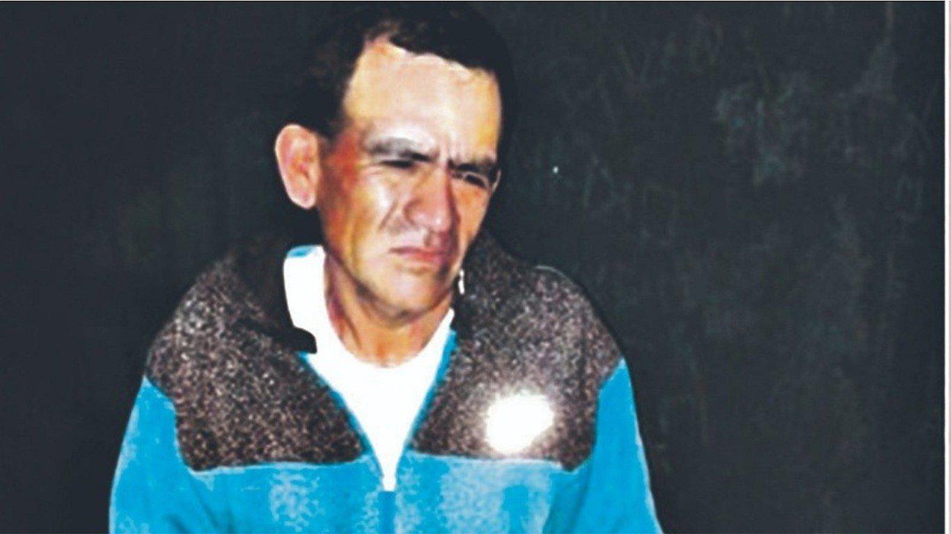 Hombre acusado de tocamientos a menor de edad recibe una golpiza 