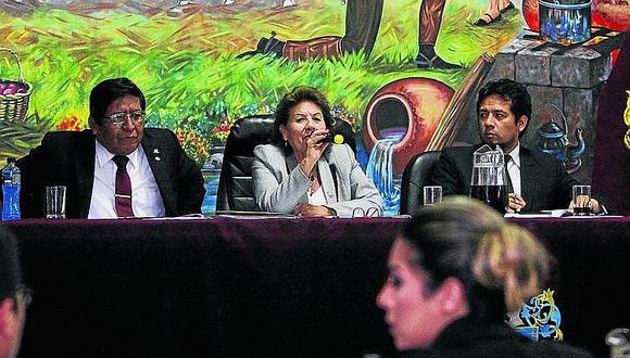 Alcaldesa de Arequipa llama a reunión de urgencia para ver destino de comisiones