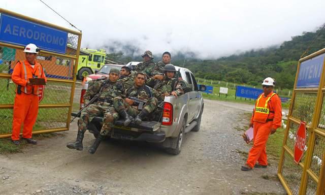 Helicópteros dinamitados en Kiteni serían de conocida empresa privada