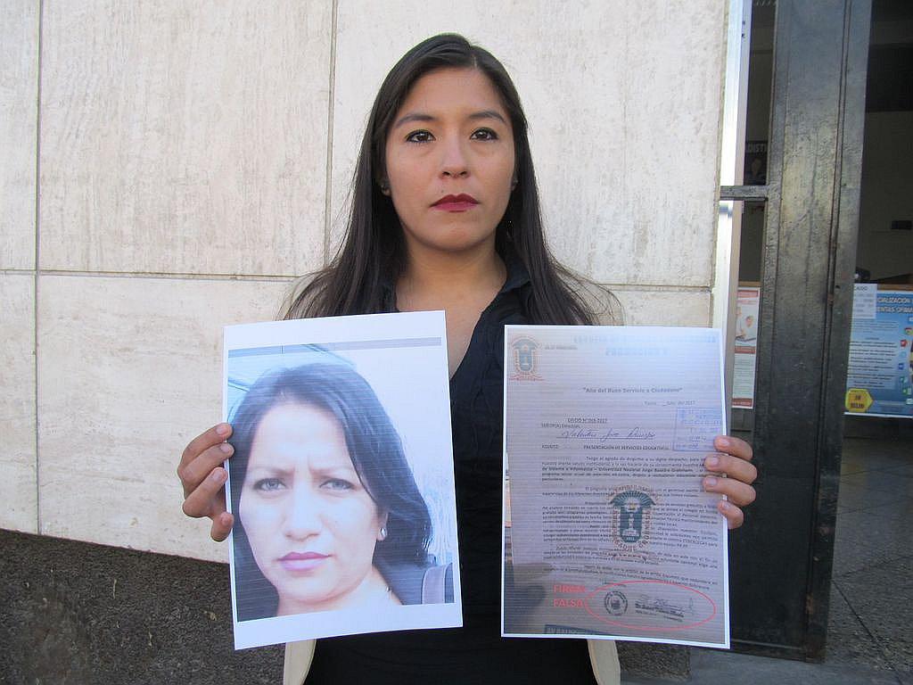 Denuncian que banda ofrecía cursos a nombre de docente de la UNJBG