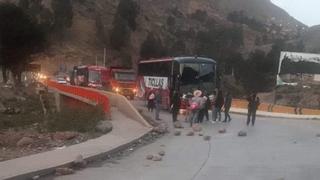 Siguen las protestas por obra vial paralizada en Huancavelica