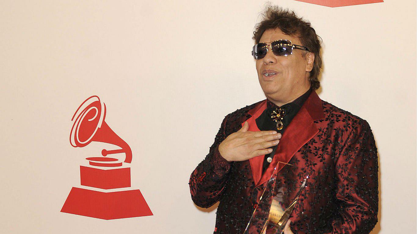 Juan Gabriel: Vidente predijo muerte de Juan Gabriel