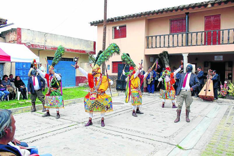 Con ceremonia andina  celebran aniversario de Wariwillka 